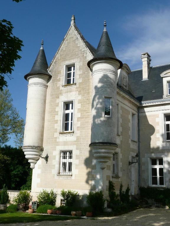 Chateau De Bellevue B&B Et Appartements Avec Piscine Saisonal Chauffee Et Chambres Partout Climatisees Saint-Avit  Номер фото