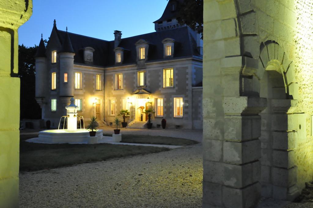 Chateau De Bellevue B&B Et Appartements Avec Piscine Saisonal Chauffee Et Chambres Partout Climatisees Saint-Avit  Екстер'єр фото