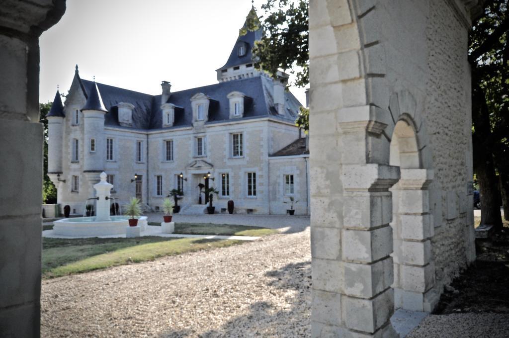 Chateau De Bellevue B&B Et Appartements Avec Piscine Saisonal Chauffee Et Chambres Partout Climatisees Saint-Avit  Екстер'єр фото